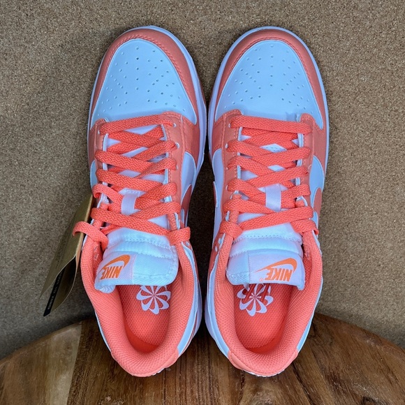 Nike
Dunk
Light wild mango
Brand new - Picture 3 of 7